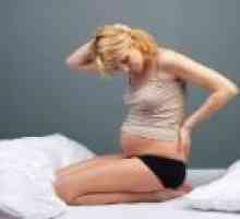 Vnetje tailbone med nosečnostjo, vzroki, zdravljenje