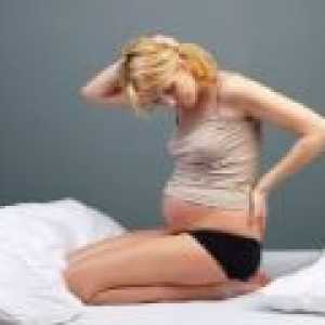 Vnetje tailbone med nosečnostjo, vzroki, zdravljenje